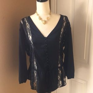 Stunning black blouse from New York & CO size medium